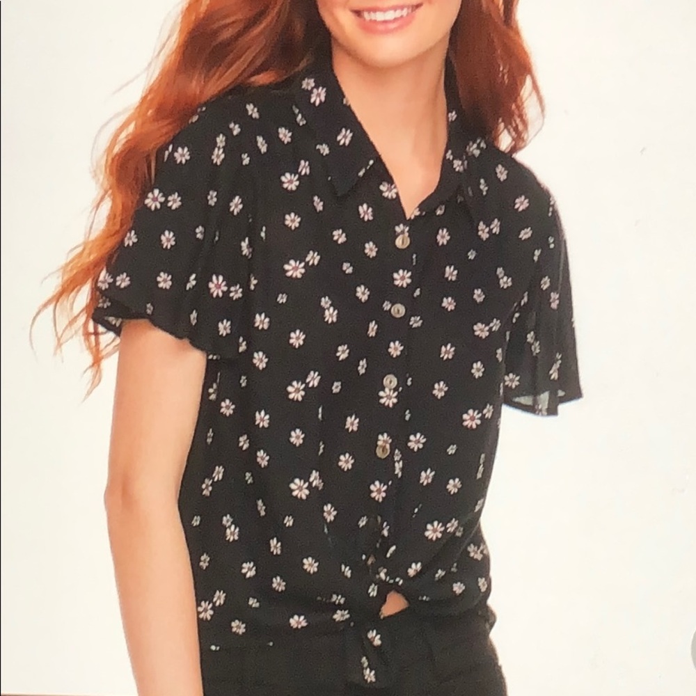 Floral button up, size small